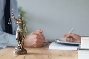 how to choose right attorney